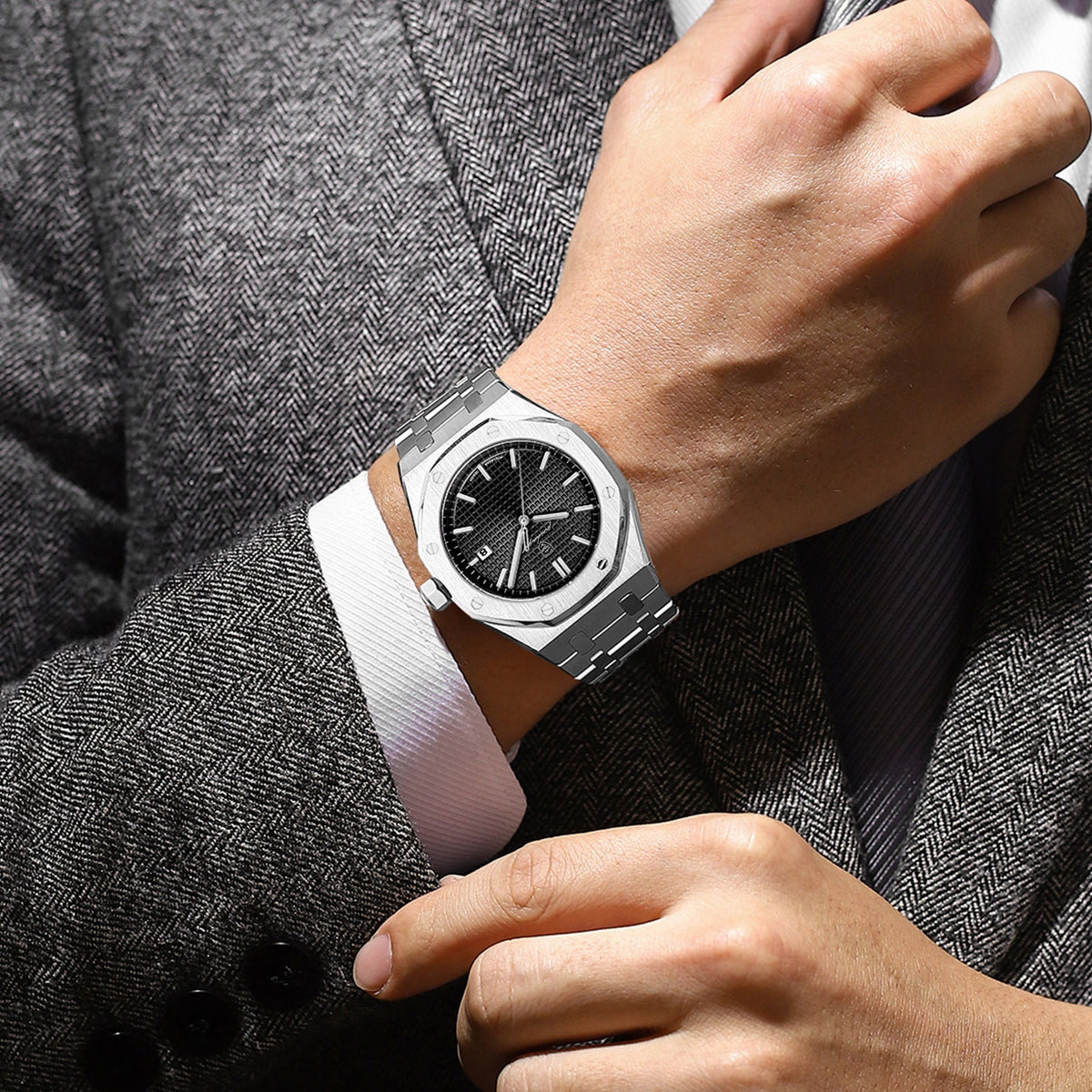 Octavia Steel Calendar Watch Versantz
